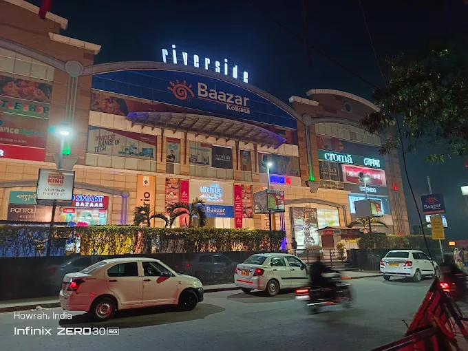 Avani Riverside Mall