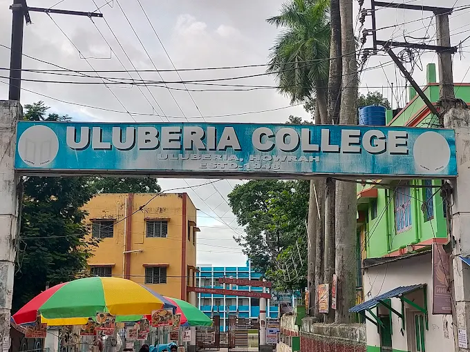 Uluberia College